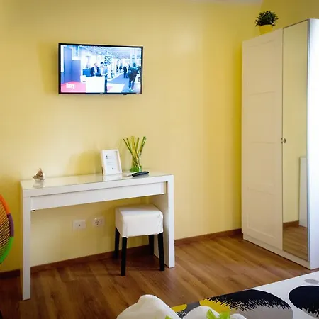 Candia Green House B&B Bed & Breakfast Rome