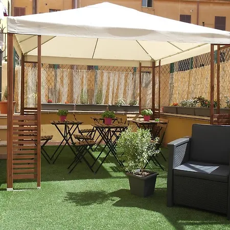 Candia Green House B&B 3*